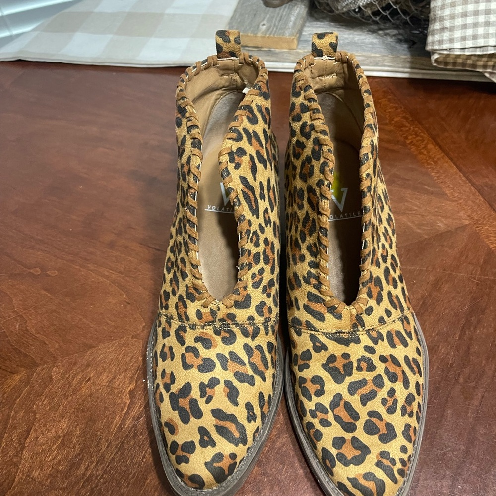 Volatile Cavalry Leopard Print Ankle Boots - Picture 3 of 12